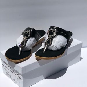 Finest by Onex LUV slide on Sandal